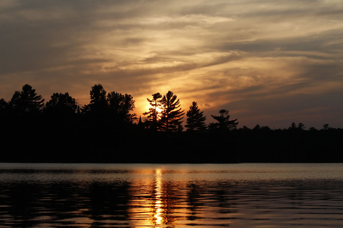 Lake Scenes High Fishtrap Rush Lakes Association